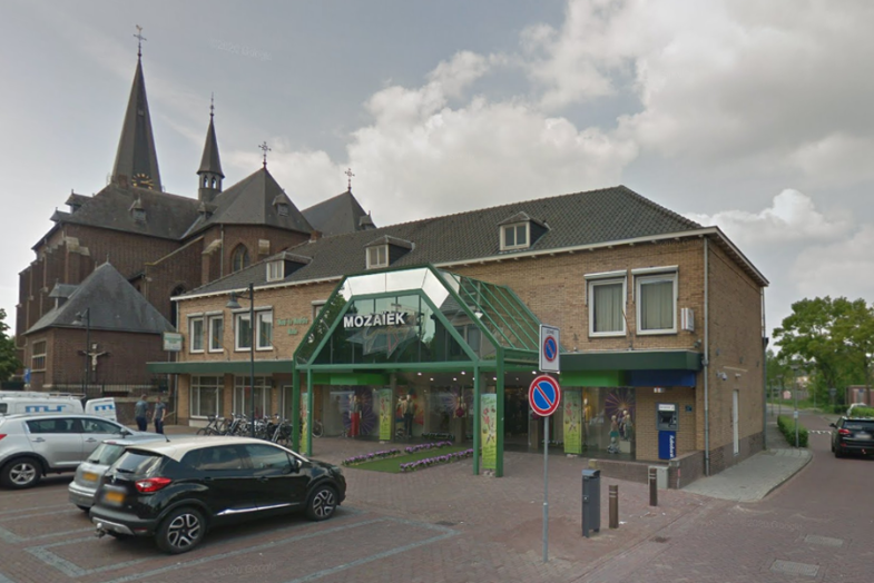 Herinrichting Beeklaan Roggel vordert, maar plan voor Modehuis Theelen duurt langer